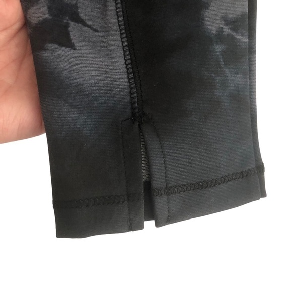 Sanctuary Grey Blue Print Leggings Size XS NWT - Picture 7 of 12